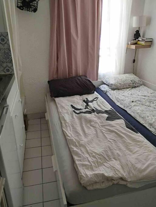 פריז Cute Marais Private Studio For 2 מראה חיצוני תמונה